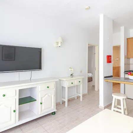 Flatguest Alisios Playa 4 Apartamento *